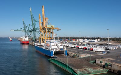 El tráfico del Puerto de Huelva crece en un 7,7% durante el primer trimestre del año