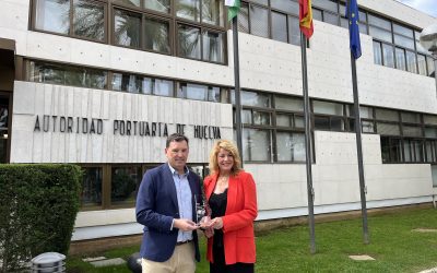 El presidente del Puerto de Huelva y la alcaldesa valoran positivamente el premio Working with Nature, otorgado por la Asociación PIANC en Sudáfrica