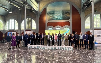 Una treintena de empresas e instituciones españolas y francesas se dan cita en el Puerto de Huelva en un encuentro organizado por la Cámara de Comercio Franco-Española