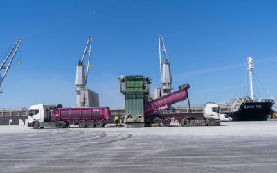 El Puerto de Huelva instalará un sistema para lavar las ruedas de los camiones en el Muelle Ingeniero Juan Gonzalo y reducir el impacto ambiental
