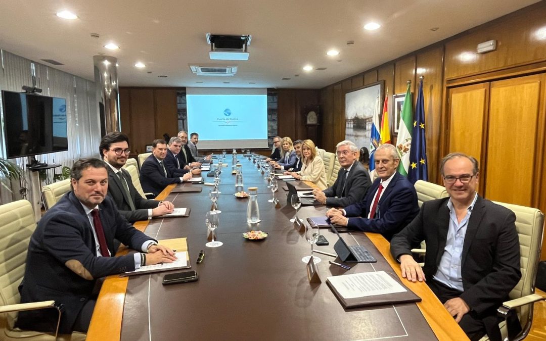 El Puerto de Huelva mueve 3,2 millones de toneladas de tráfico portuario, convirtiéndose en el mejor mes de octubre de la historia